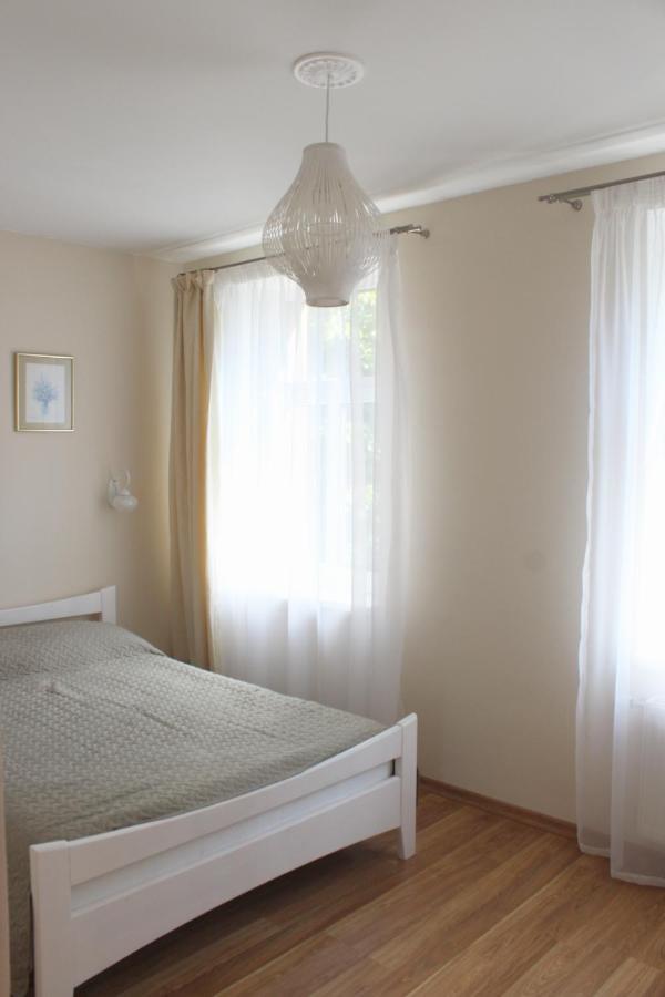 Apartamenti Starp Krastiem Liepaja Exterior photo